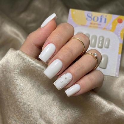 Blanco y perlas
