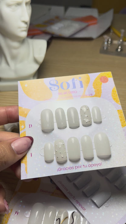 Blanco y perlas